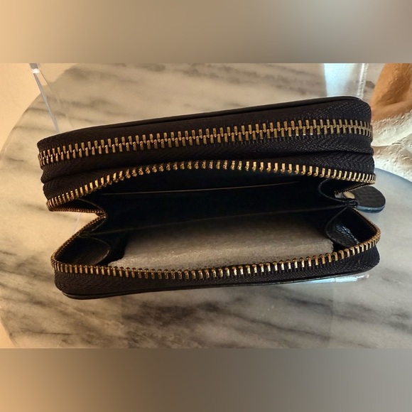 NWOT Ciephia Women’s Black RFID Leather Wallet Credit Card Slips Two Zip Closure - Picture 4 of 12